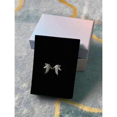 耳環	(銀針鴿子)