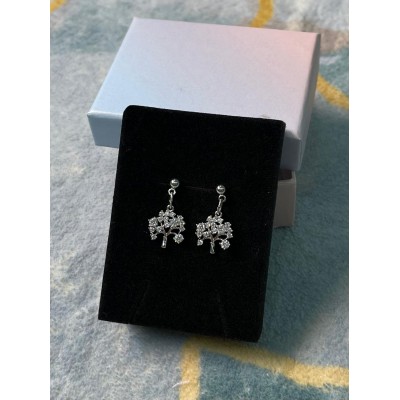 耳環	(生命樹/合金)